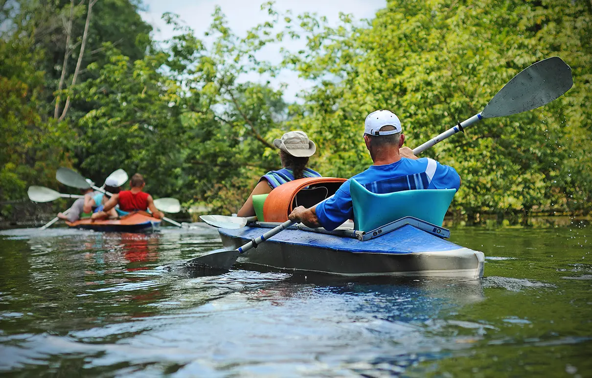 kayakin tour